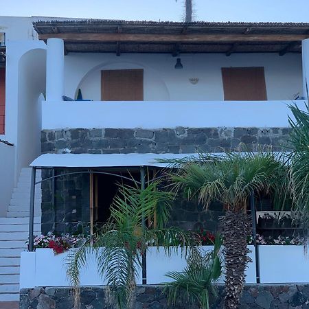Apartament La Terrazza Sul Mare Santa Marina Salina Zewnętrze zdjęcie