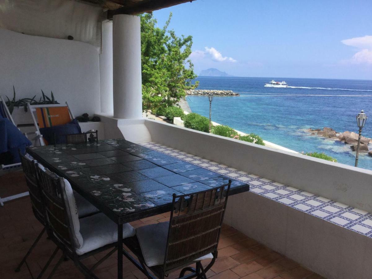 Apartament La Terrazza Sul Mare Santa Marina Salina Zewnętrze zdjęcie